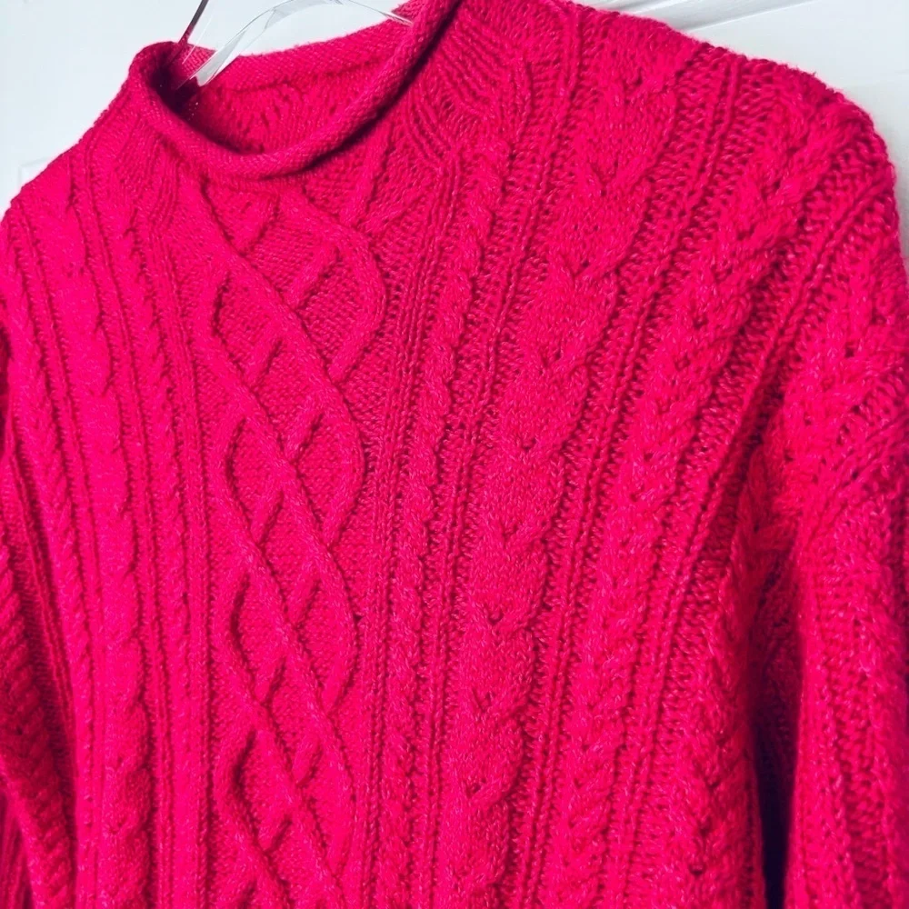 J. Crew NWT Cable Knit Rolled Neck Sweater Size Small
